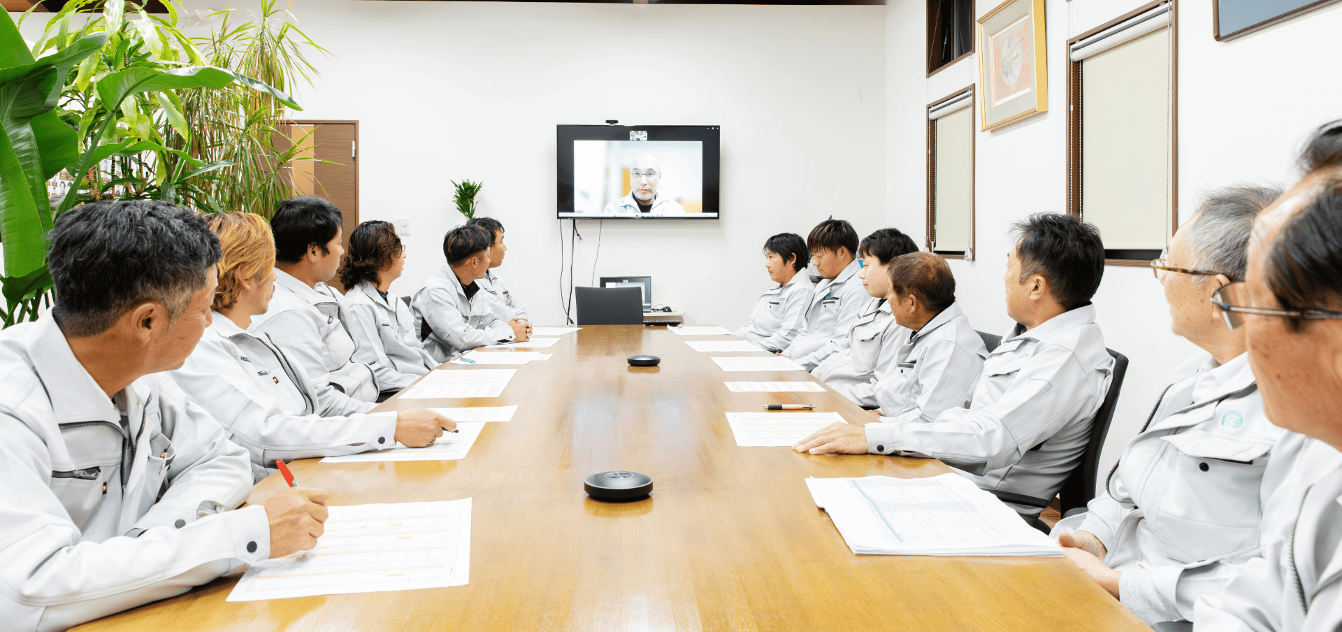 採用情報