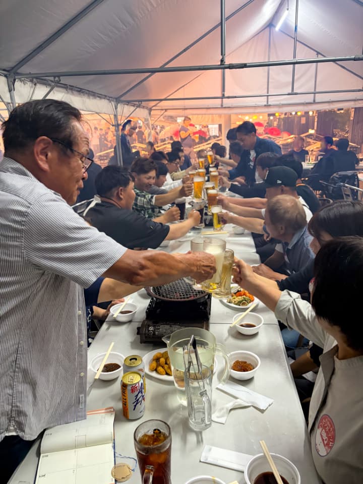 ビアガーデンで乾杯！